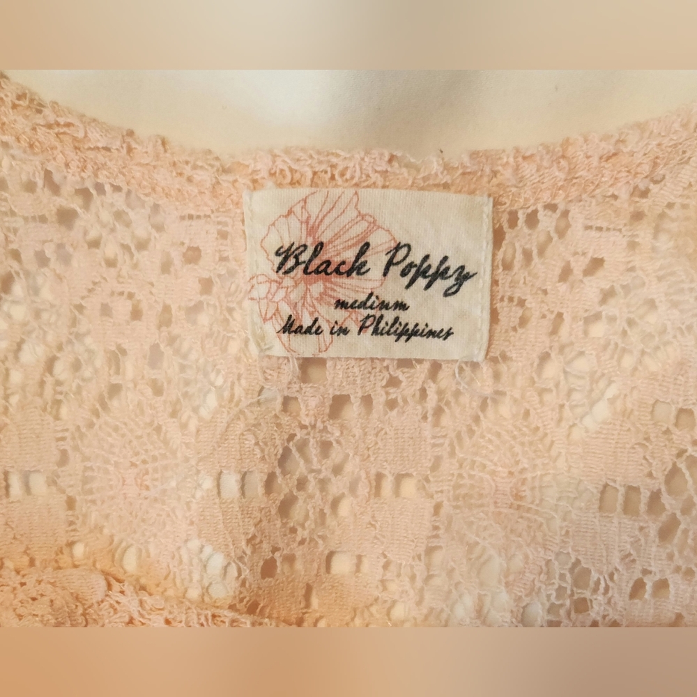 Black Poppy Women's Lace Crop Tank Top with Scoop Neck and Scoop Back Peach Med - Picture 3 of 5